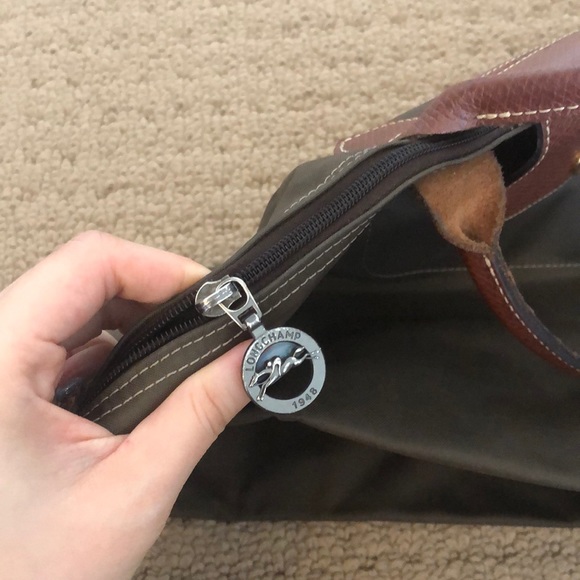Longchamp Bag w/ Short handles - Picture 7 of 11